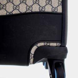 مملوكة مسبقًا Gucci 40 GG Supreme Rolling Luggage