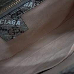 Pre Owned حقيبة هوبو غوتشي قماش بيج مطلي X بالنسياغا هاكر بروجيكت جاكي 1961 صغيرة