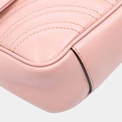 Pre Owned حقيبة كتف جلد مبطن غوتشي GG مارمونت زهري صغيرة