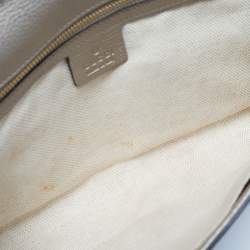 Pre Owned Gucci Beige Soho Tassel Leather Clutch