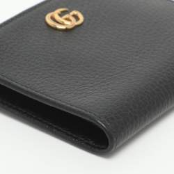 مملوكة مسبقًا Gucci GG Marmont Black Leather Bifold Wallet