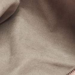 مملوكة مسبقًا حقيبة كتف غوتشي GG مارمونت مخمل ماتلاسي أرجواني صغيرة 