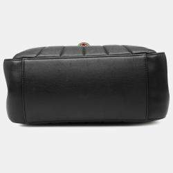 مملوكة مسبقًا حقيبة ظهر غوتشي ماجريت ملكة جلد العجل بلونين أبيض وأسود بمبو ترابونتاتا