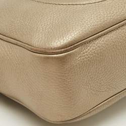 Pre Owned حقيبة غوتشي سوهو ديسكو صغيرة معدنية جلدية كاميرا كروس بودي