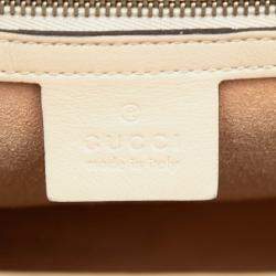 مملوكة مسبقًا Gucci White Quilted Leather Dionysus Web Satchel