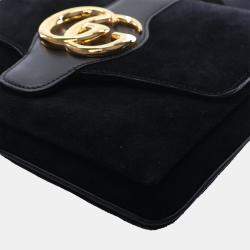 مملوكة مسبقًا Gucci Black Medium Suede Arli Crossbody