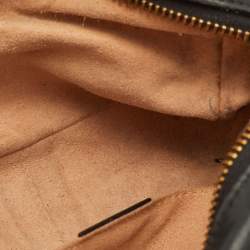 Pre Owned حقيبة كتف غوتشي مارمونت جي جي ميني جلد ماتيلاسيه أسود كاميرا