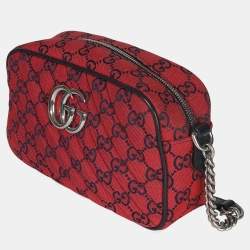 Pre Owned حقيبة كاميرا غوتشي GG مارمونت حمراء صغيرة قماش مبطن قطريًا GG
