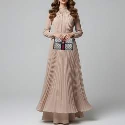 Pre Owned Gucci Vintage Sherry Line Beige/Navy Blue GG Supreme Canvas and Leather Clutch