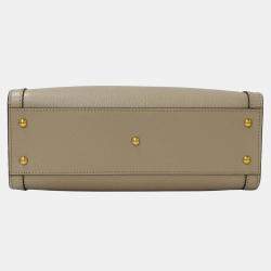 مملوكة مسبقًا Gucci Diana Small Leather Handbag/Shoulder Bag Beige