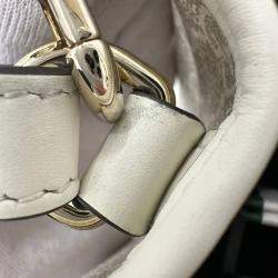 Pre Owned Gucci Gg Emblem Small Bucket Bag White Leather