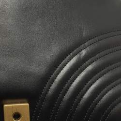 Pre Owned Gucci GG Marmont Medium Black Matelassé Leather Shoulder Bag