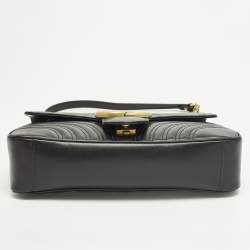 Pre Owned Gucci GG Marmont Medium Black Matelassé Leather Shoulder Bag