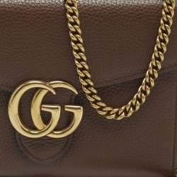 مملوكة مسبقًا Gucci GG Marmont Brown Leather Wallet on Chain