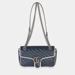 مملوكة مسبقًا Gucci Navy White Calfskin Matelasse Diagonal Torchon Medium GG Marmont Bag