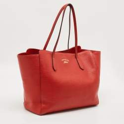مملوكة مسبقًا Gucci Swing Medium Red Leather Tote