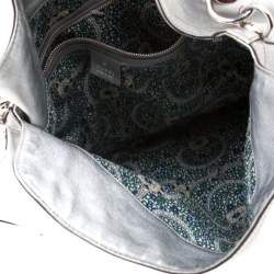 مملوكة مسبقًا حقيبة غوتشي بابوسكا أندي متوسطة جلد فضية ميتالك