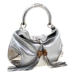 مملوكة مسبقًا حقيبة غوتشي بابوسكا أندي متوسطة جلد فضية ميتالك