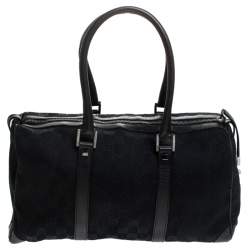 مملوكة مسبقًا حقيبة غوتشي بوسطن جلد وكانفاس GG سوداء