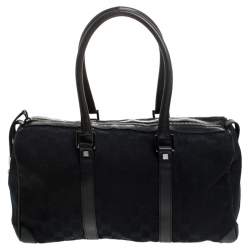 مملوكة مسبقًا حقيبة غوتشي بوسطن جلد وكانفاس GG سوداء