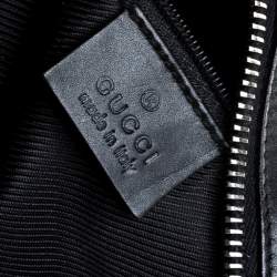 مملوكة مسبقًا حقيبة غوتشي بوسطن جلد وكانفاس GG سوداء