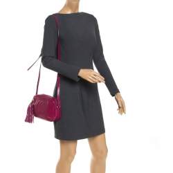Pre Owned Gucci Magenta Patent Leather Small Soho Disco Shoulder Bag