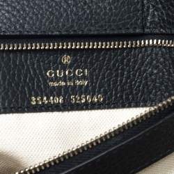 مملوكة مسبقًا حقيبة غوتشي سوينغ جلد سوداء صغيرة