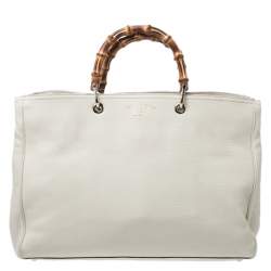 مملوكة مسبقًا حقيبة يد غوتشي شوبر بامبو جلد عاجية