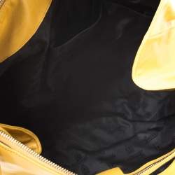 مملوكة مسبقًا حقيبة يد غوتشي هيستريا جلد مسطردة