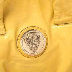 مملوكة مسبقًا حقيبة يد غوتشي هيستريا جلد مسطردة