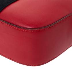 Pre Owned Gucci Red Leather Webby Bee Crossbody Bag