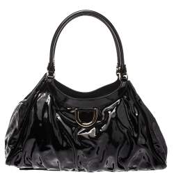 مملوكة مسبقًا Gucci Black Patent Leather Large D Ring Hobo