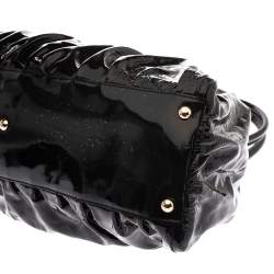 مملوكة مسبقًا Gucci Black Patent Leather Large D Ring Hobo