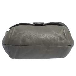 مملوكة مسبقًا Gucci Grey Leather Techno Horsebit Flap Hobo