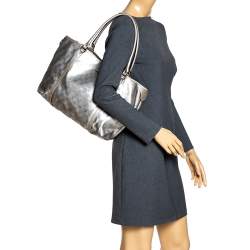 Pre Owned Gucci Silver GG Imprime Canvas and Leather Medium Joy Shopper Tote