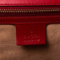 مملوكة مسبقًا حقيبة كتف غوتشي متوسطة بقفل جلد غوتشيسيما أسود