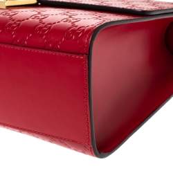 مملوكة مسبقًا حقيبة كتف غوتشي متوسطة بقفل جلد غوتشيسيما أسود