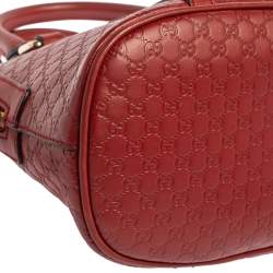 مملوكة مسبقًا Gucci Red Microguccissima Leather Mini Dome Bag