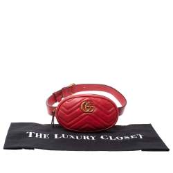 مملوكة مسبقًا Gucci Red Matelassé Leather GG Marmont Belt Bag