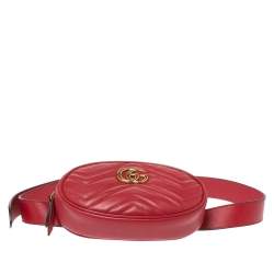 مملوكة مسبقًا Gucci Red Matelassé Leather GG Marmont Belt Bag
