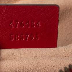 مملوكة مسبقًا Gucci Red Matelassé Leather GG Marmont Belt Bag