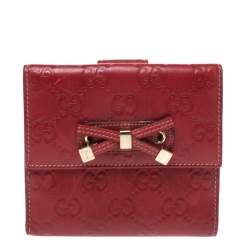 مملوكة مسبقًا Gucci Red Guccissima Leather Princy Compact Wallet