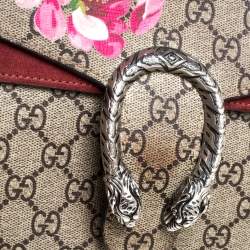 Pre Owned حقيبة كتف غوتشي طباعة زهور سوبر ميني ديونيسوس سوبريم جي جي بنية محمرة/ بيج