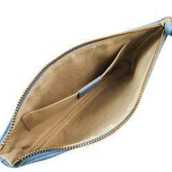 مملوكة مسبقًا Gucci Blue Leather Swing Pouch