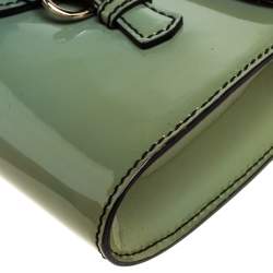 Pre Owned Gucci Green Patent Leather Emily Chain Shoulder Bag