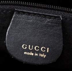 مملوكة مسبقًا حقيبة يد غوتشي بامبو فينتدج جلد سوداء