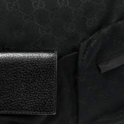 Pre Owned Gucci Black GG Canvas Web Messenger Bag