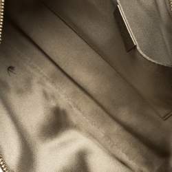 مملوكة مسبقًا حقيبة كلتش غوتشي "سينا" صغيرة دلاية شراشيب جلد ذهبي ميتاليك