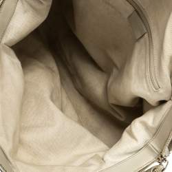 مملوكة مسبقًا Gucci Beige/Cream GG Canvas and Leather Medium Sukey Hobo