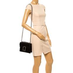 Pre Owned محفظة بسلسلة غوتشي ديونيسوس ميني جلد ثعبان سوداء